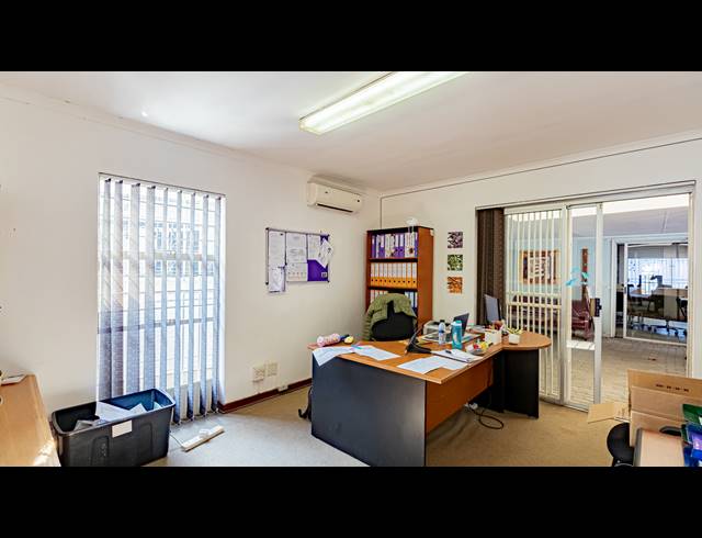 1,853M² TRAINING FACILITY FOR SALE IN FERNDALE